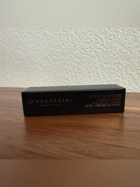 Anastasia Beverly Hills Stick Contour + Highlight - “Shadow”